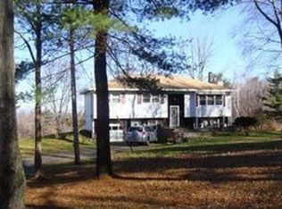 3128 Waters Rd, Amsterdam, NY 12010