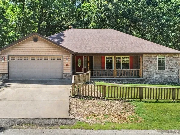 15 Dunholme Dr, Bella Vista, AR 72714