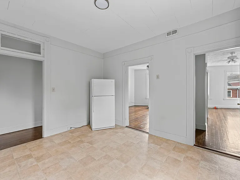 3239 Jefferson Ave #2 — Photo 12