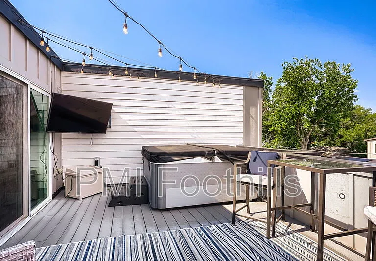 2740 Hazel Ct — Photo 20