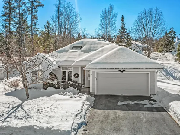 5 Skyline Way, Hartford, VT 05001