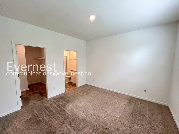 2124 Carefree Ln — Photo 18