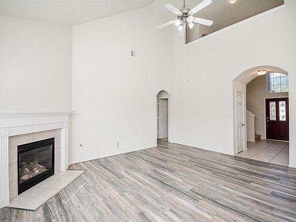 5th image of 5030 Heatherdawn Ct