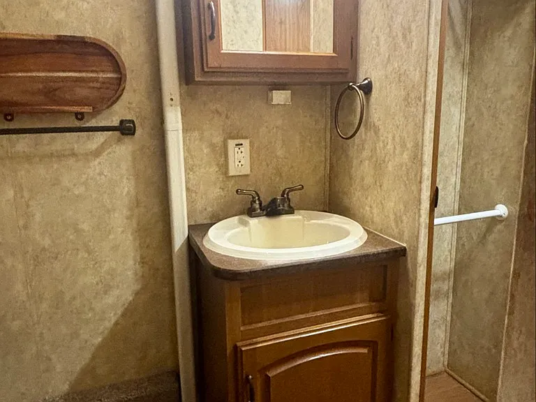 3158 Westwood Dr — Photo 10