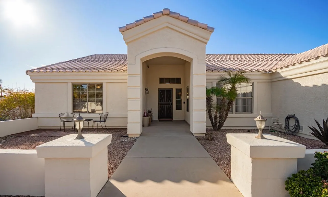 N Paseo Laredo Ln, Peoria — Photo 1