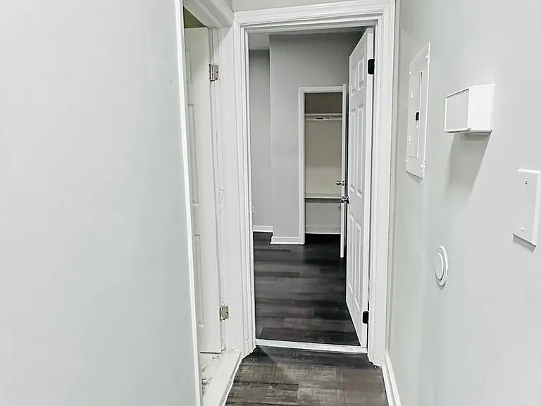 30 12th Ave #1 — Photo 3