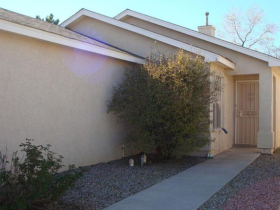 2nd image of 319 Vista Del Angel SW #319