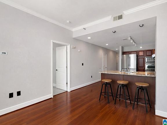 3rd image of 2024 2nd Ave N Unit 1703