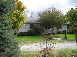 10532 N Princeville Jubilee Rd, Brimfield, IL 61517