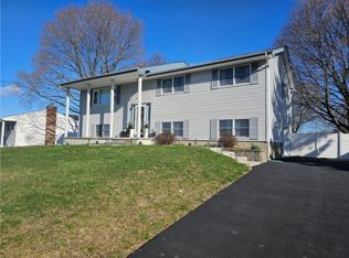 35 Scott Dr, Middletown, NY 10941