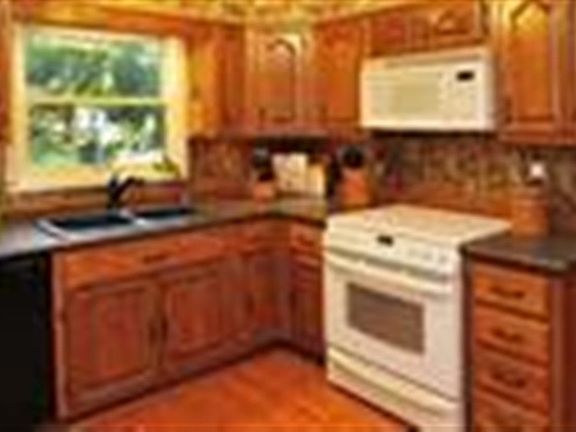 4th image of 920 Dean Dr