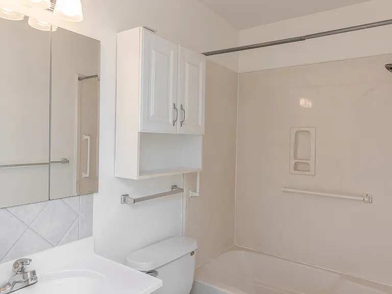 2300 W Michigan Ave #16 — Photo 16
