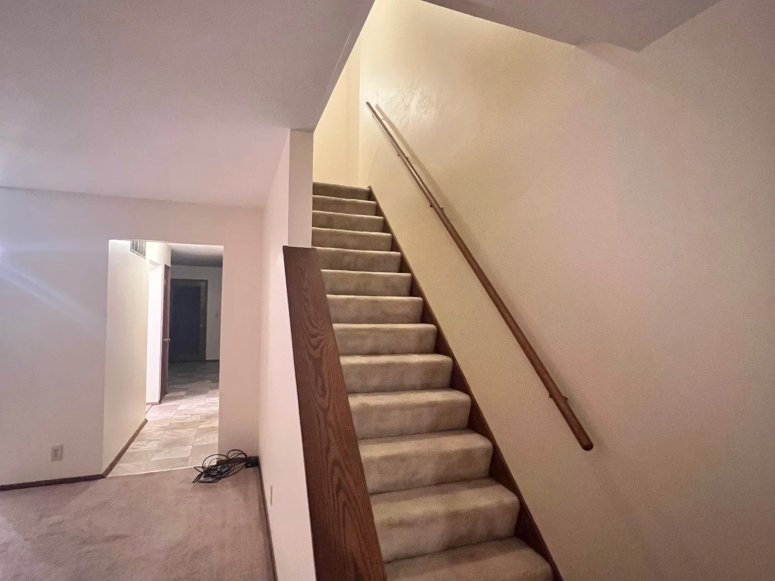 Spacious Side-by-Side/Townhouse Style Duplex in Wauwatosa — Photo 4