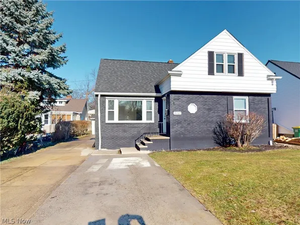28507 Lake Shore Blvd, Willowick, OH 44095