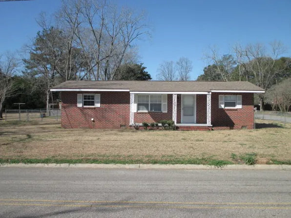 600 Cleveland St, Headland, AL 36345