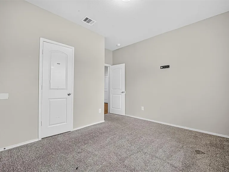 2330 Georgina Falls Dr — Photo 14