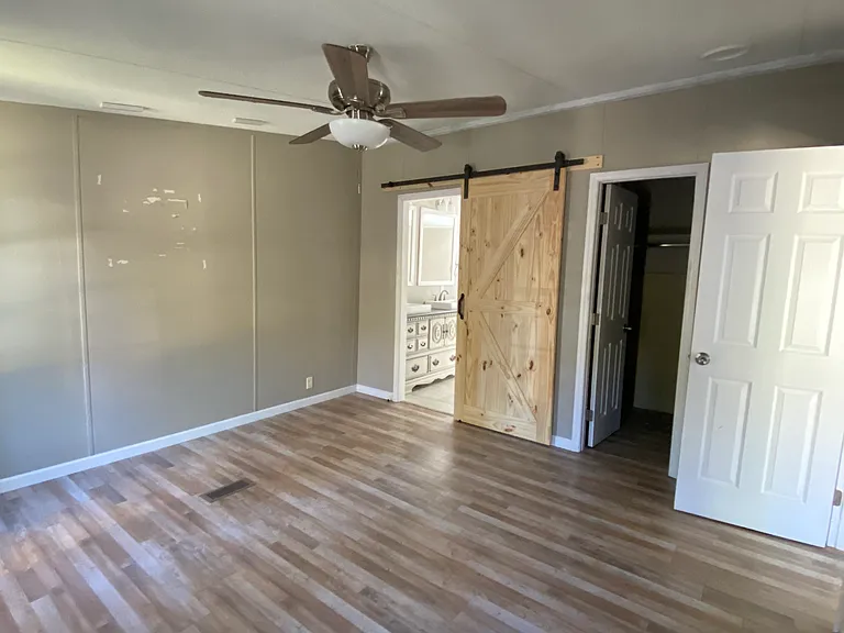 106 Lane Dr — Photo 18