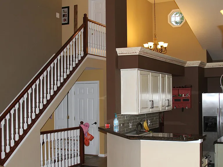 5717 Greenfield Dr — Photo 10