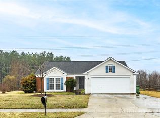 132 Sella Ridge Dr, Mount Holly, NC 28120