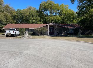 1122 Old Lee Ct, Denton, TX 76209