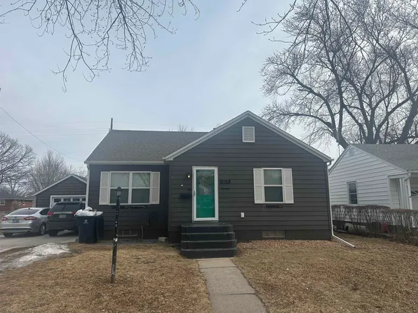 819 S 8th St, Norfolk, NE 68701
