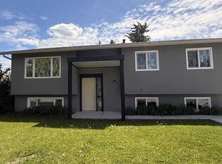 2305 N 17th Ave, Didsbury, AB T0M 0W0