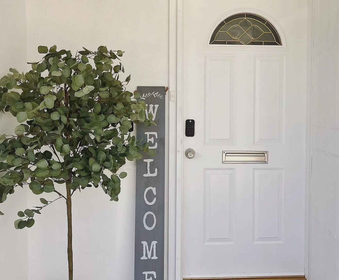 3 bed, 1239 sqft, $4,500 — Photo 1