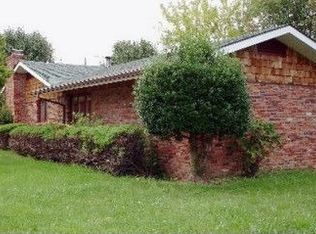 88 Levi St, Clyde, NC 28721