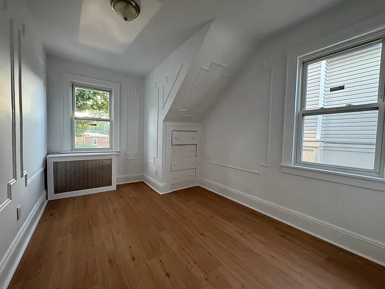12 Alexander Pl #2 — Photo 12