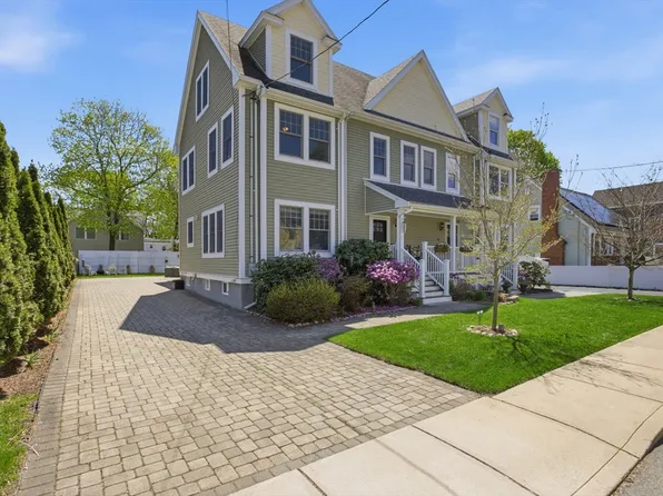 38 Salem St, Winchester, MA 01890