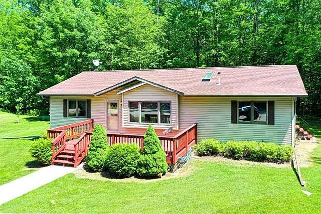 1st image of 5861 Ash Ln