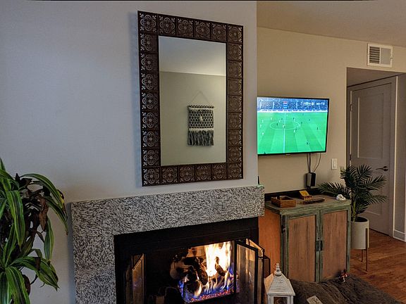 5th image of 1250 N Crescent Heights Blvd APT 1