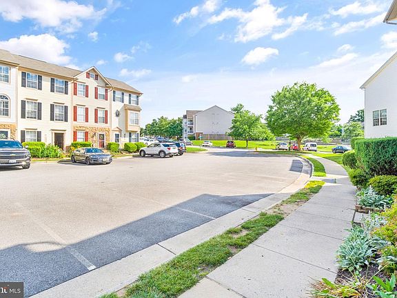 4th image of 12248 Maidstone Ct