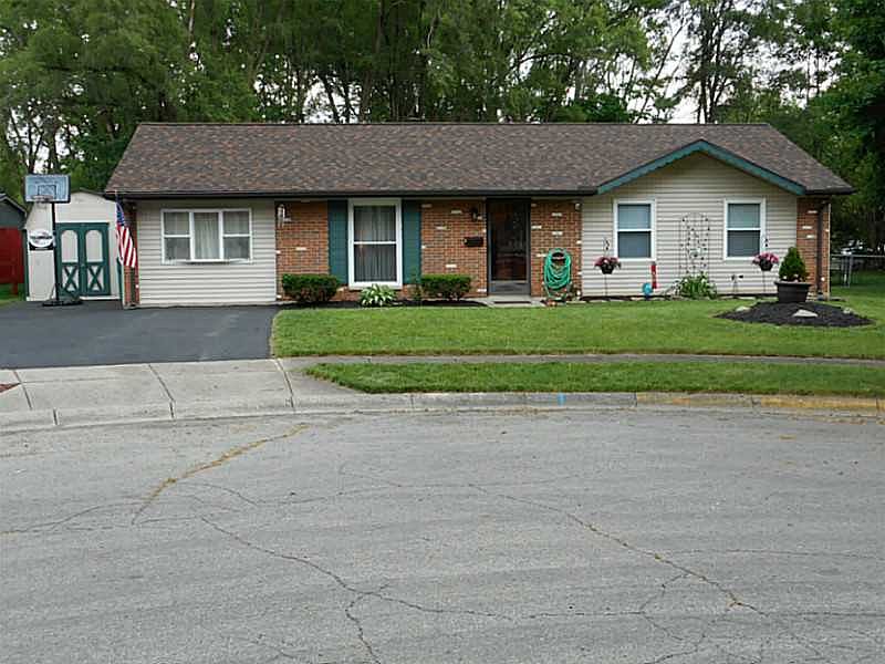1st image of 1022 Cloverleaf Dr