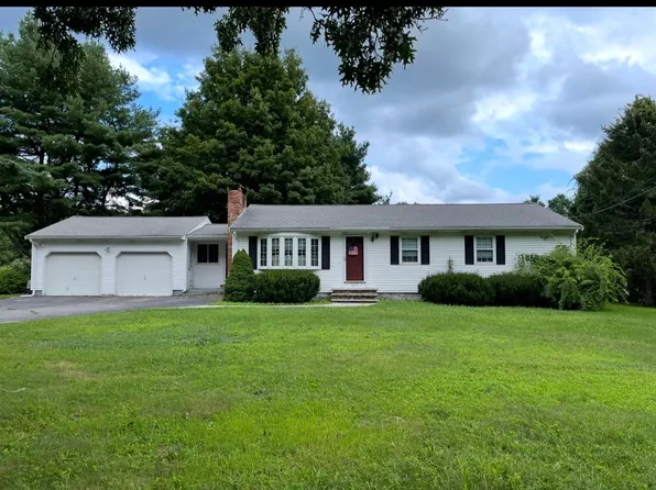 465 Forest St, Dighton, MA 02715