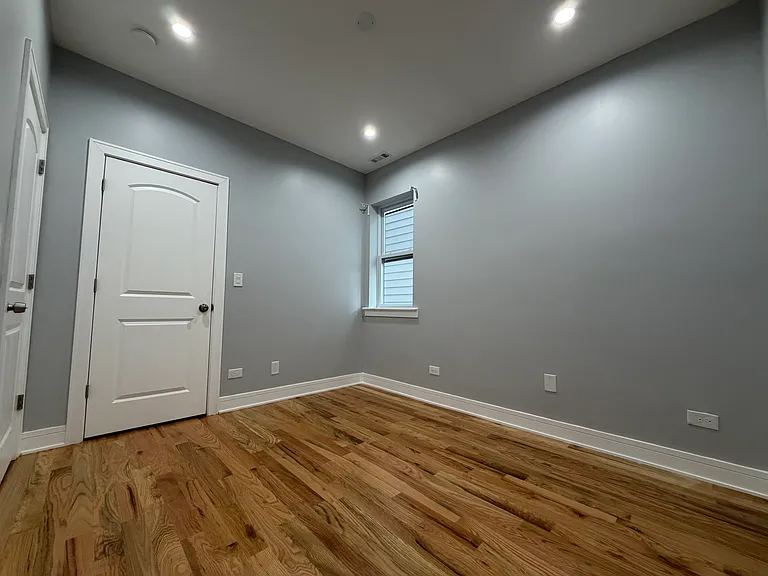 2416 W Gladys Ave #2 — Photo 6