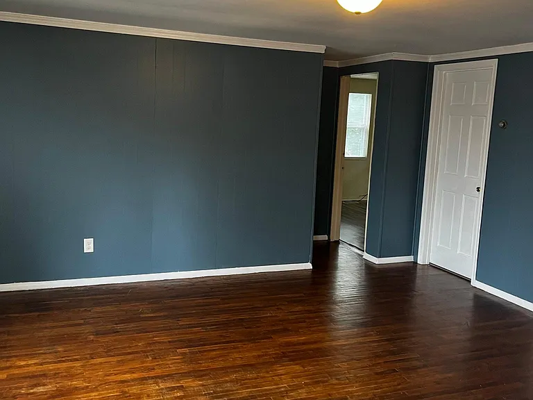 104 Glory Ave — Photo 3