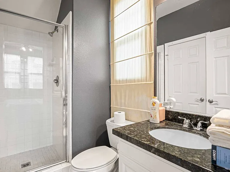 1417 Marengo Ct — Photo 24
