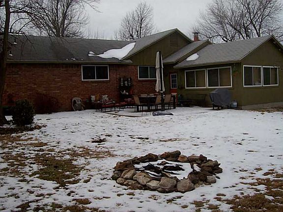 4th image of 1405 N Buena Vista Cir