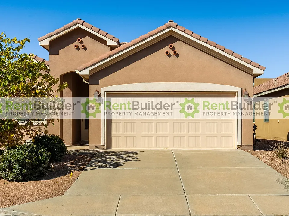 1027 Desert Willow Ct