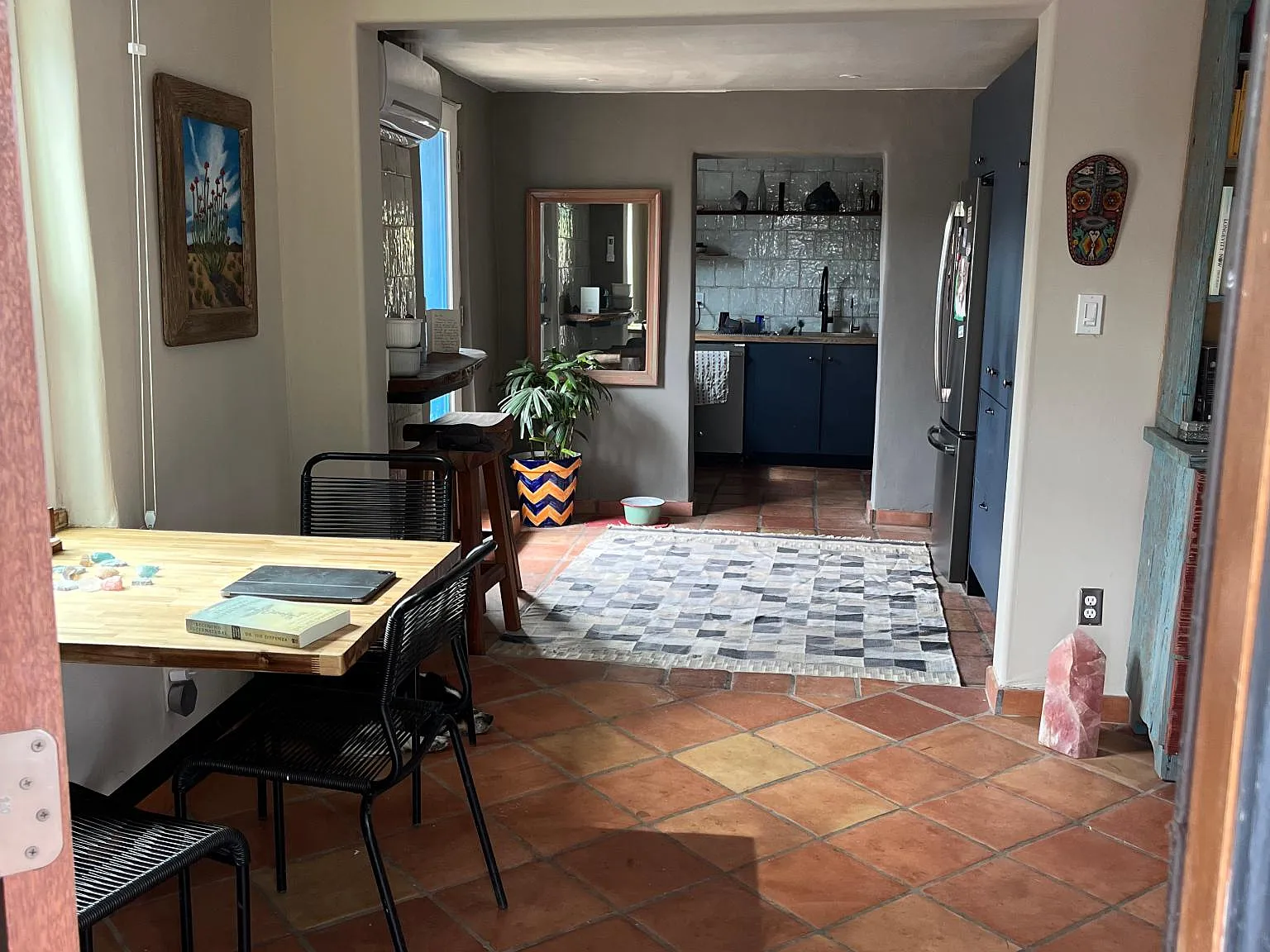 1452 W Sonora St — Photo 3