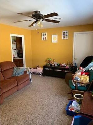 4th image of 13 Somerset Ln