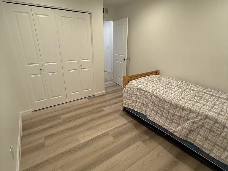 226 Watson Dr #4 — Photo 9