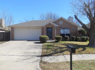 7019 Stetter Dr, Arlington, TX 76001