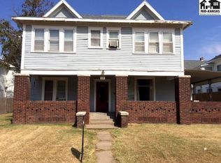 18 E 6th Ave APT 3, Hutchinson, KS 67501