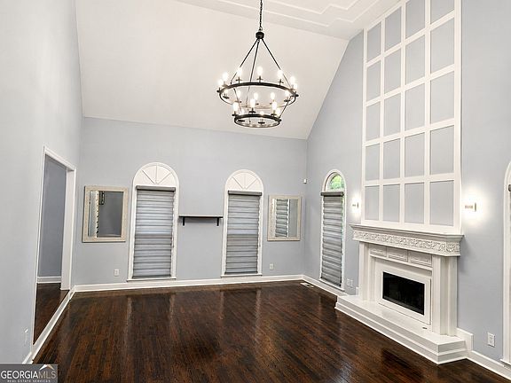 5th image of 952 Bridgegate Dr NE