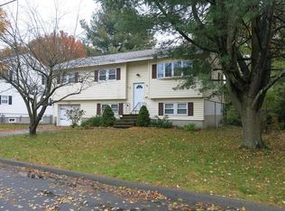 30 Lisa Ln, Lawrence, MA 01843