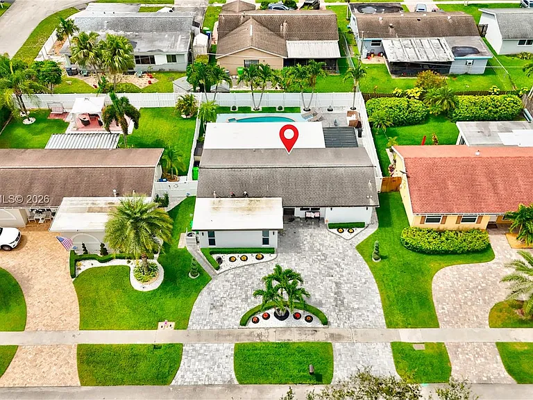 11370 NW 46th Pl — Photo 39