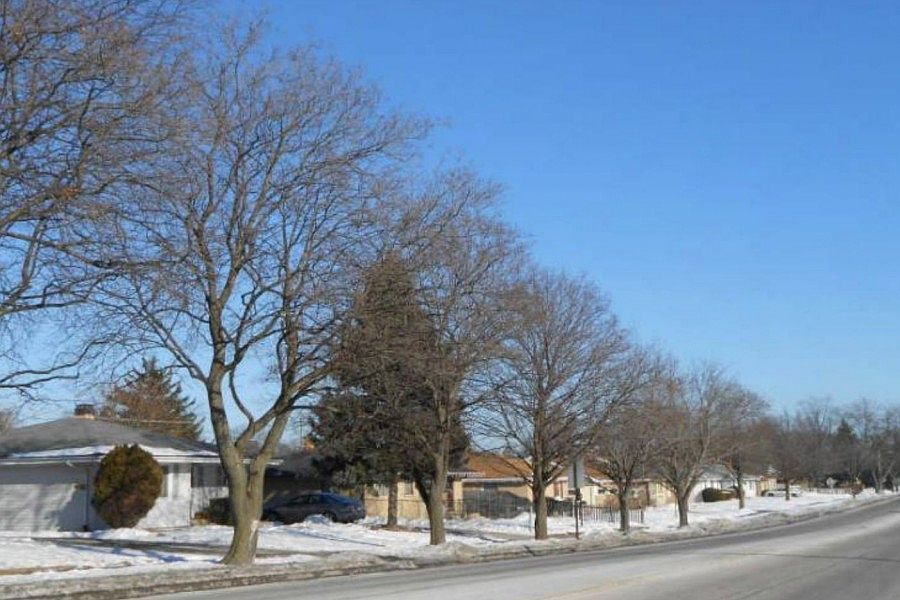 2nd image of 2408 W Glen Flora Ave
