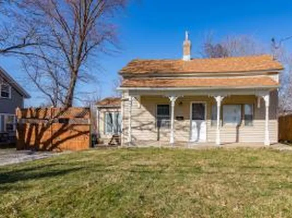 1315 Lucas St, Muscatine, IA 52761